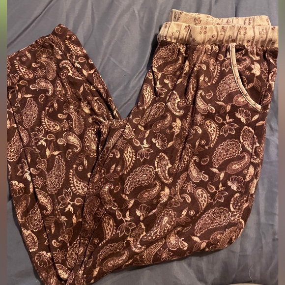 Lucky Brand Purple Paisley 2 Piece Lounge Pajama Set Size Large - Picture 4 of 9